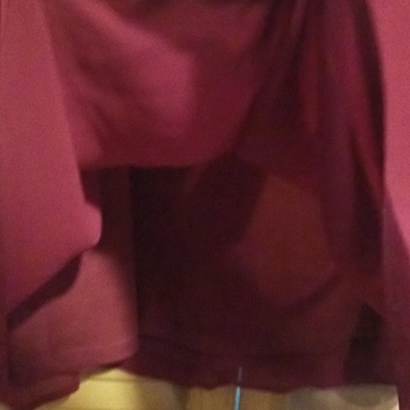 Dark red lace and sheer tunic - Picture 4 of 5